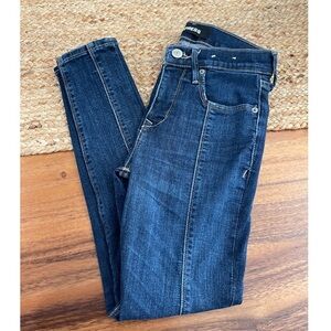 Express Stretch + Denim Perfect Ankle Legging